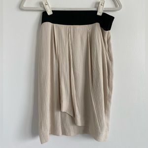 Cream and black elegant Zara skirt, Size M